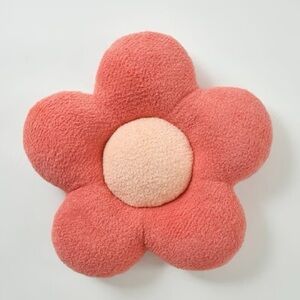 NEW 18x18 Cozy Bliss Flower Shaped Teen Decorative Pillow